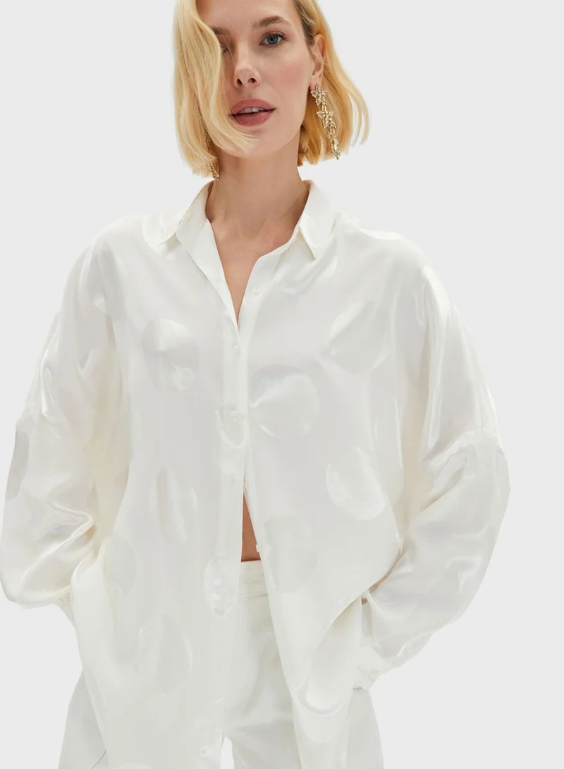 JUNE Printed Button Down Shirt