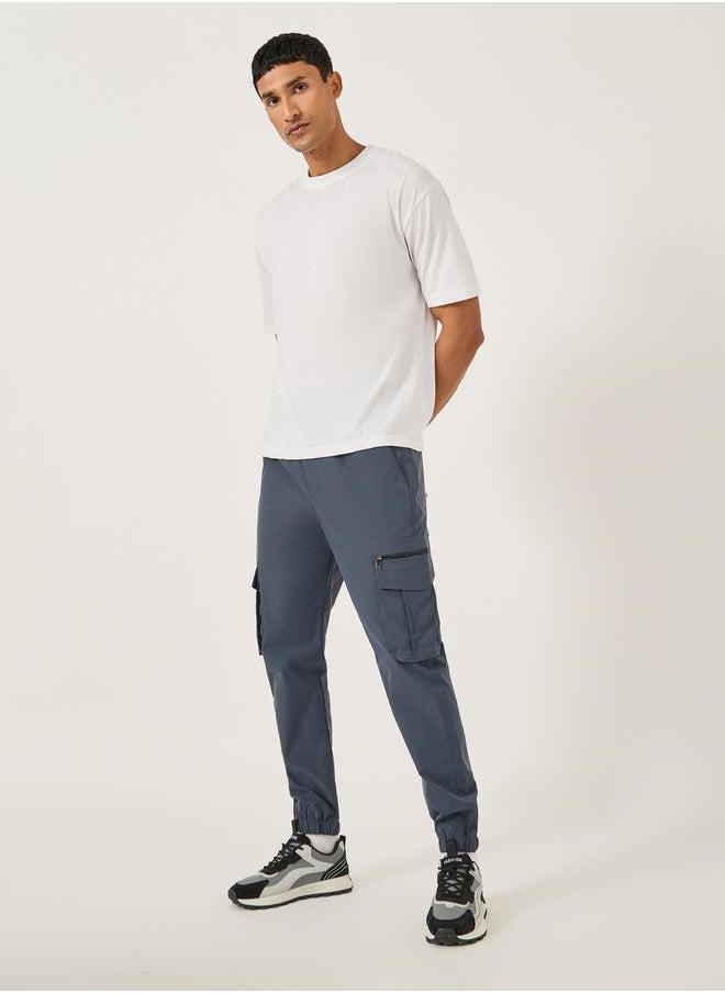 Fort Collins Mid Rise Regular Fit Joggers with Drawstring by Styli  - Image 2