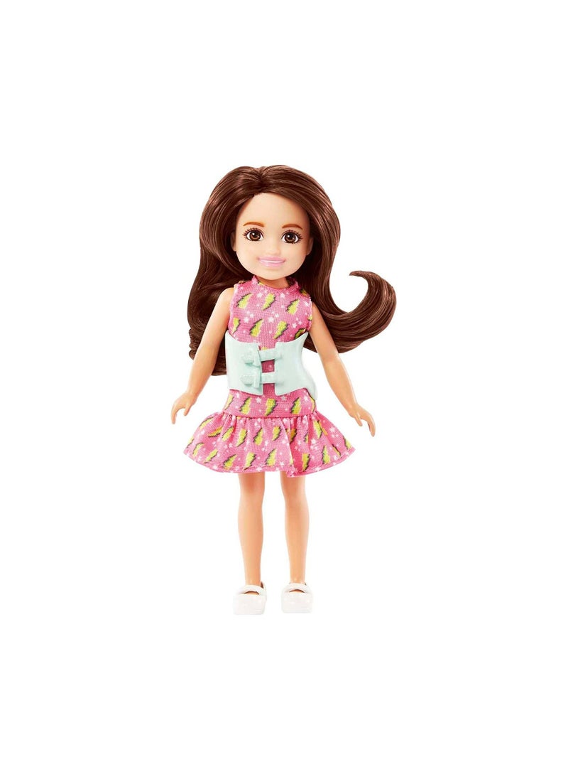 Barbie Toys, Chelsea Doll, 6-Inch Small Doll with Brace for Scoliosis Spine Curvature, Brunette Wearing Pink Lightning Bolt Dress - pzsku/Z6FDCD1C06217E24DED41Z/45/_/1687111963/ffc038c2-021b-4cbd-86a1-280fe7e80b37