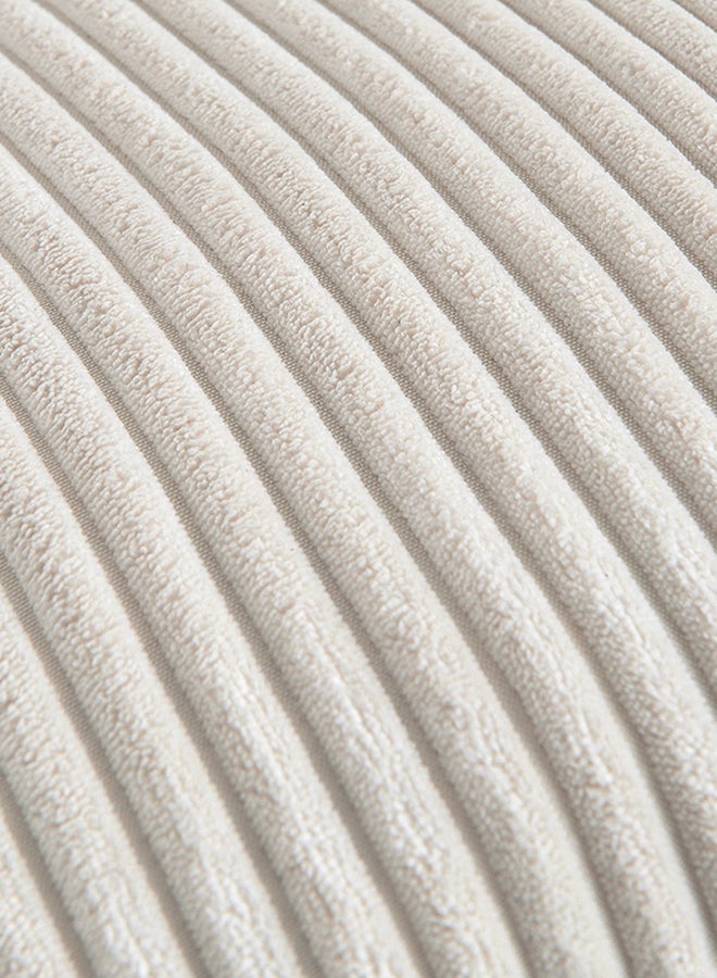 Fancy Homi مجموعة من 2 أغطية وسائد زخرفية محايدة للكنبة، السرير والأريكة، ناعمة ورقيقة بنمط قطن مضلع، تصميم جمالي وحديث - 45x45 سم - كريمي - Image 5