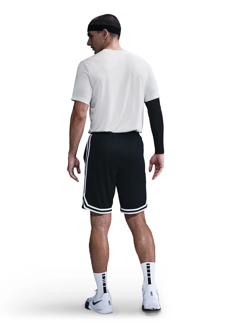 نايكي Dri-Fit Logo T-Shirt