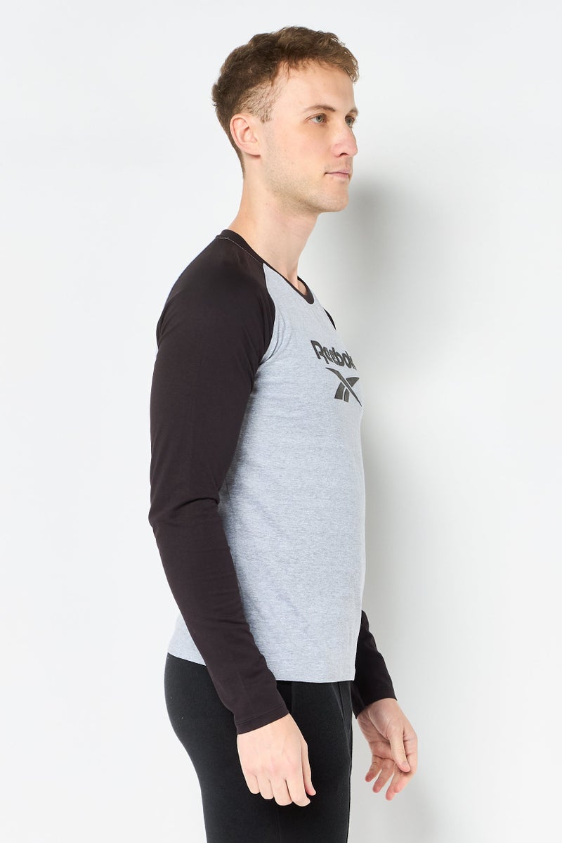 Reebok Men Sportswear Fit Long Sleeve Outdoor T-Shirt, Grey - Image 4