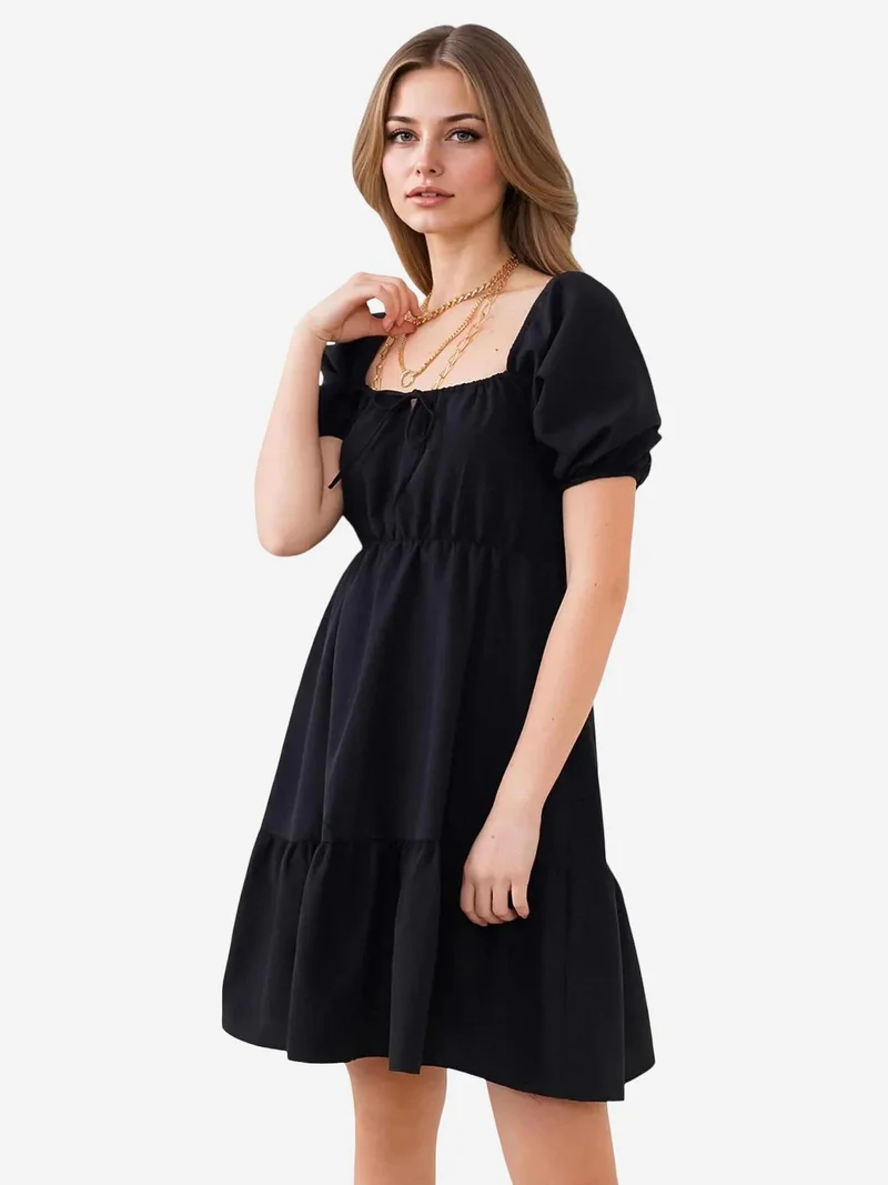 بيغ دارت فستان قصير بياقة مربعة بتصميم - وربطة عنق