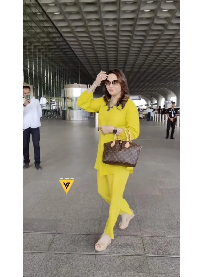 ترو برونز طقم قصير بنسيج ليموني مضلع