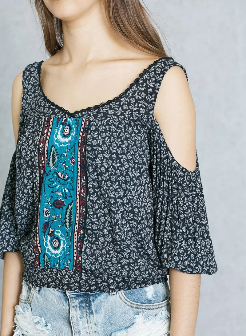 FOREVER 21 Printed Cold Shoulder Top