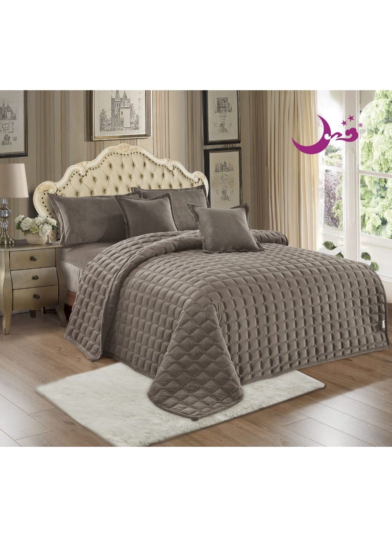 Moon King Size Soft Velvet Bedspread Set - 6 Pieces, 250x230 cm Luxurious Feel & Cozy Warmth  - Image 2