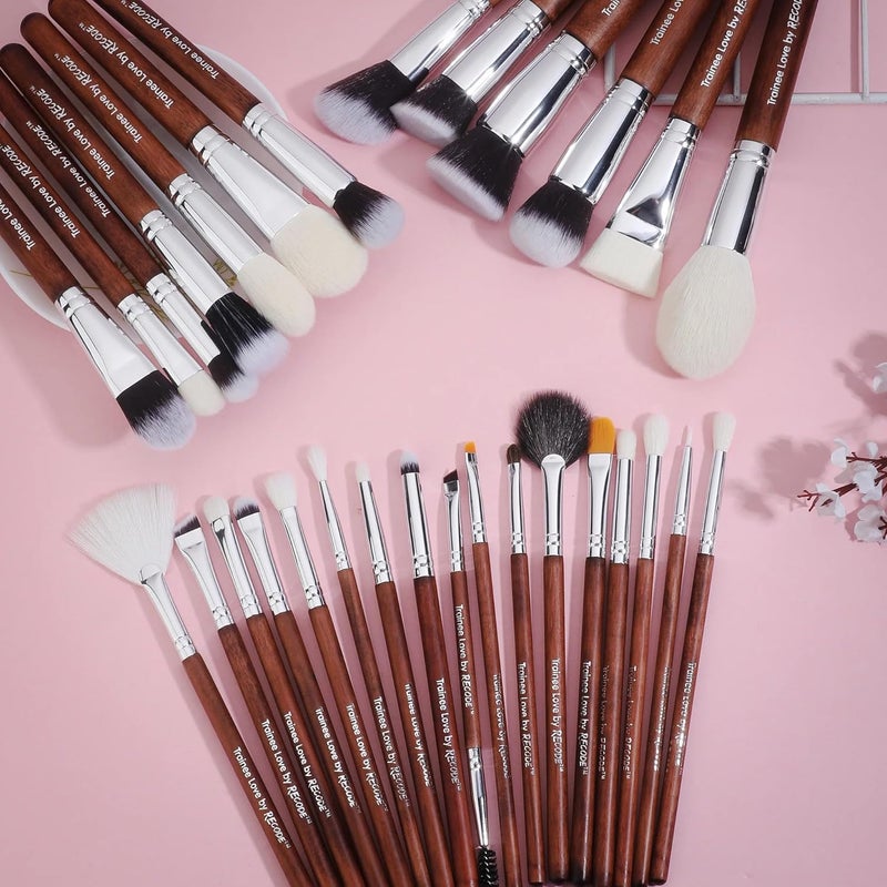 Recode 30 Set Makeup Brushes  Trainee Love - Image 3