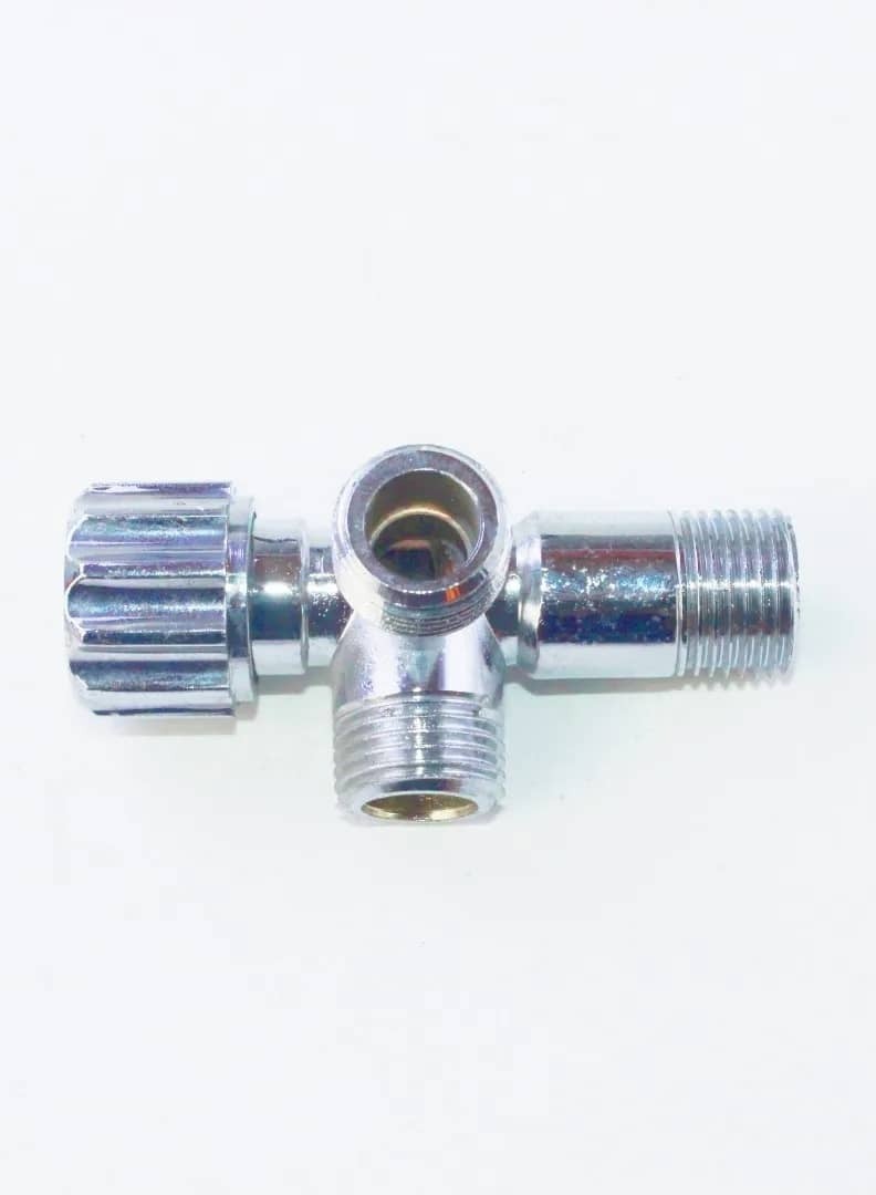 Chrome double outlet angle valve - Image 2