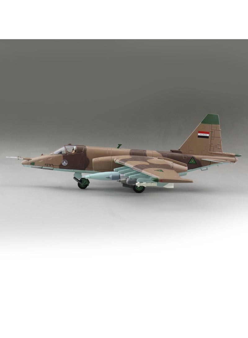 فايتر جيفتس سوخوي سو-25K فروغفوت IQAF 114 سقن، تموز، العراق، 2001 - Image 2