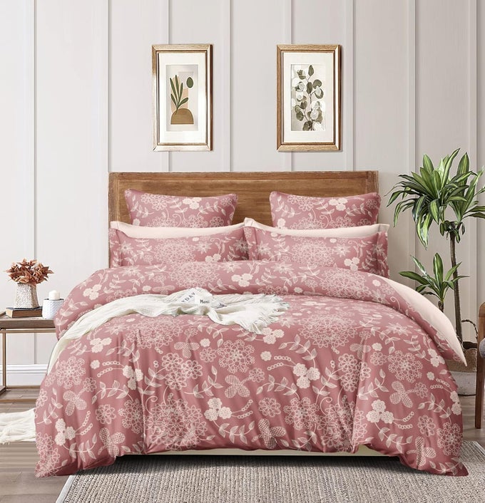 PINK GARDEN MESH DOUBLE BED COMFORTER SIZE 216X230CM