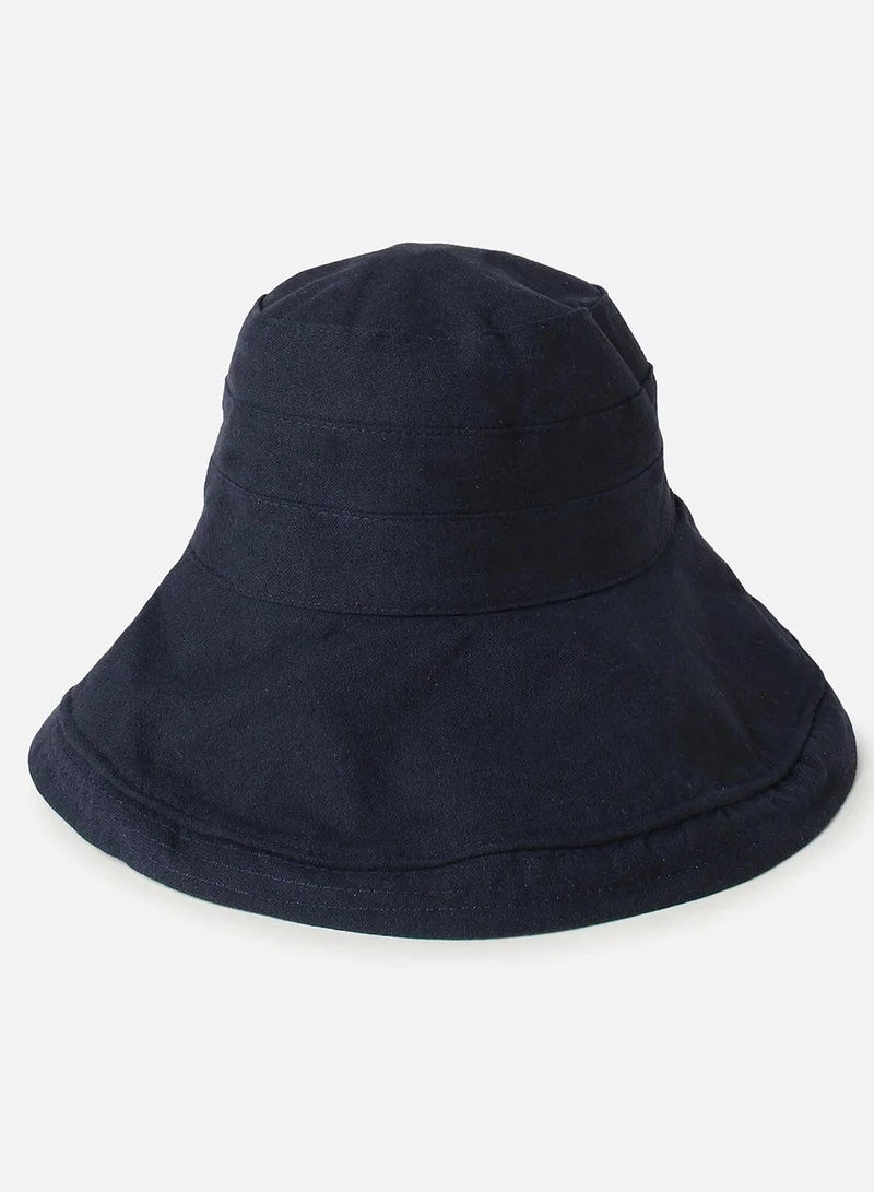 صوص هاوت قبعة دلو زرقاء سادة