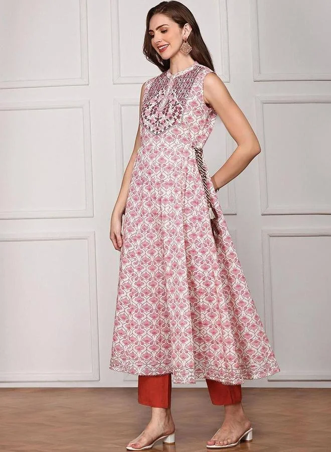ISHIN Ishin Sleeveless Cotton Kurta and Pants Set