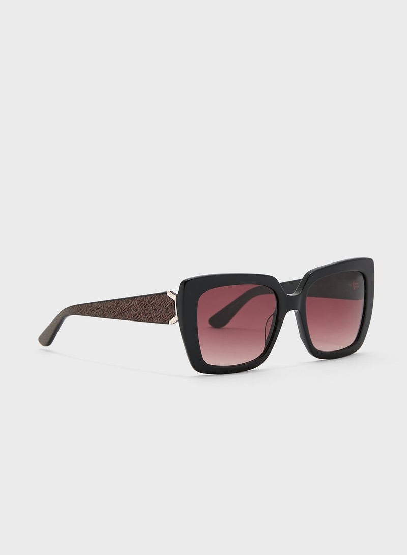 GUESS Wayfarers Sunglasses - Image 1