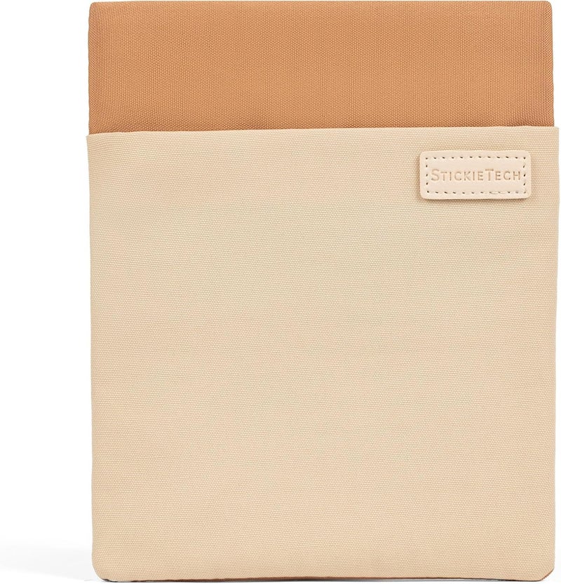 غطاء Kindle Sleeve Pouch | مادة مقاومة للماء | متوافق مع Kindle Basic 6 بوصة وKindle Paperwhite 6.8 بوصة | غطاء مبطن مع جيبين مخفيين بسحاب (Dulce De Leche) - Image 1