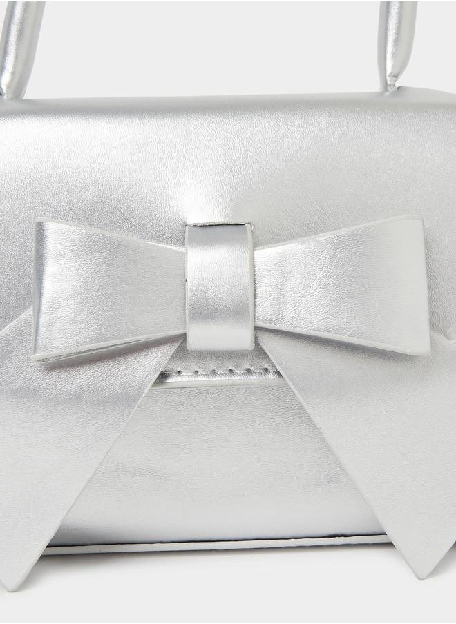 Styli Styli Girls Metallic Design Bow Detail Handbag with Top Handle  - Image 3