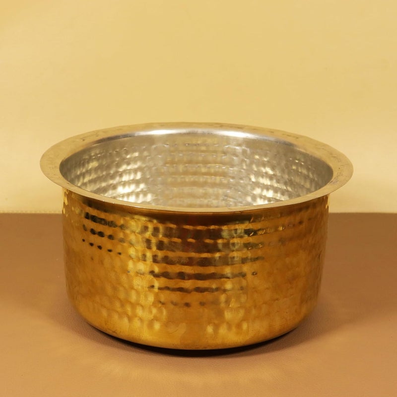 Putrika Brass Utensil Hammered Vadi Chatti with TIN CoatingTopeKitchenWarecookwareBrass PathiramPatilasTapeliPeetalSarva SattiBhagoni SetHammered Vadi Chatti Size 7 - Image 1