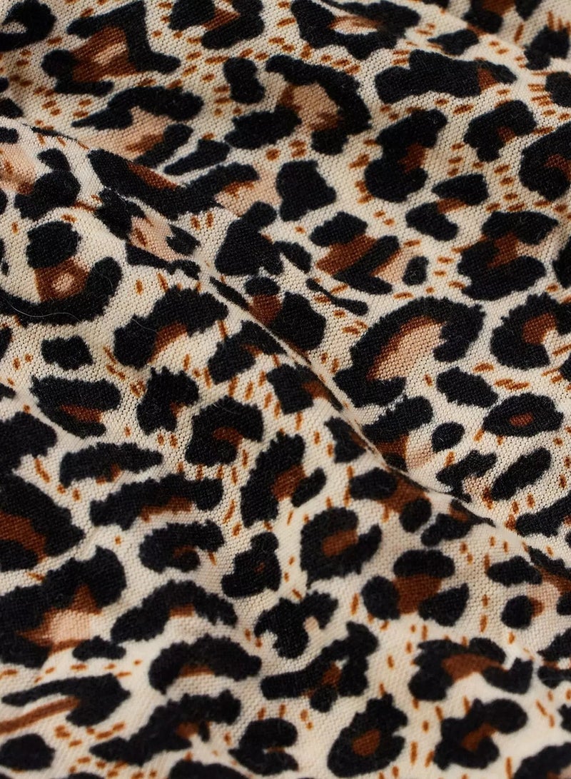Baby Girl Leopard Shorts  - Image 5
