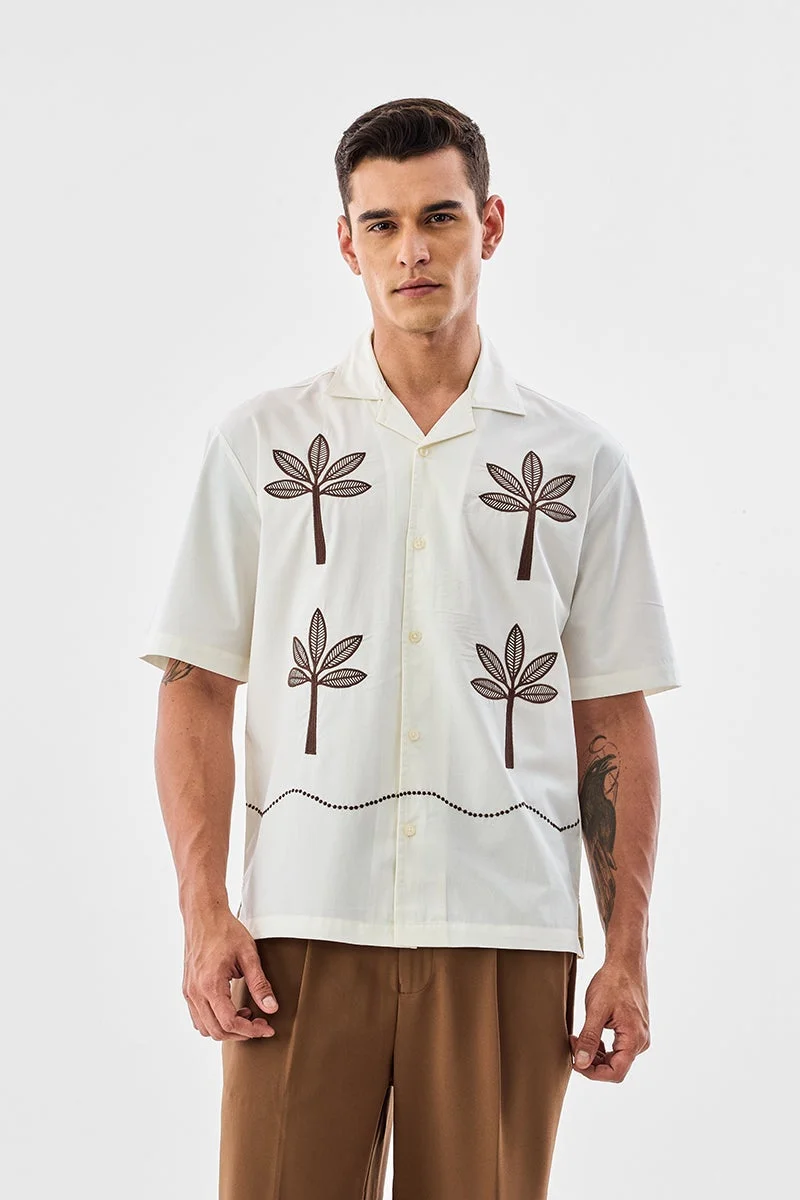 سنيتش قميص مطرز بقصة صندوقية