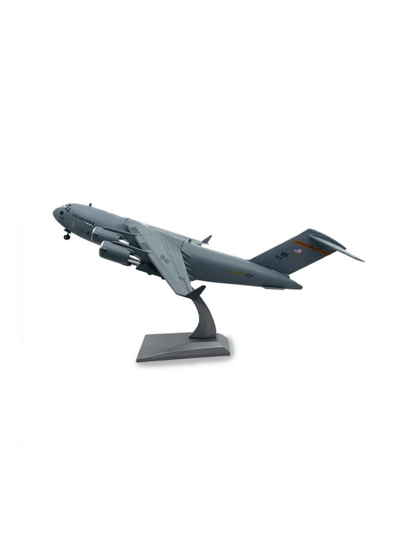 Fighter Gifts - C-17 Globemaster US Air Force 1:200 - Image 1