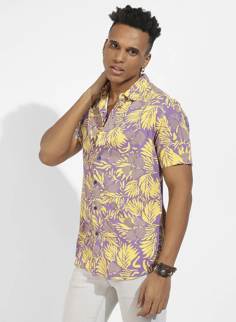 كامبوس سوترا Men's Lavender & Yellow Contrast Foliage Shirt