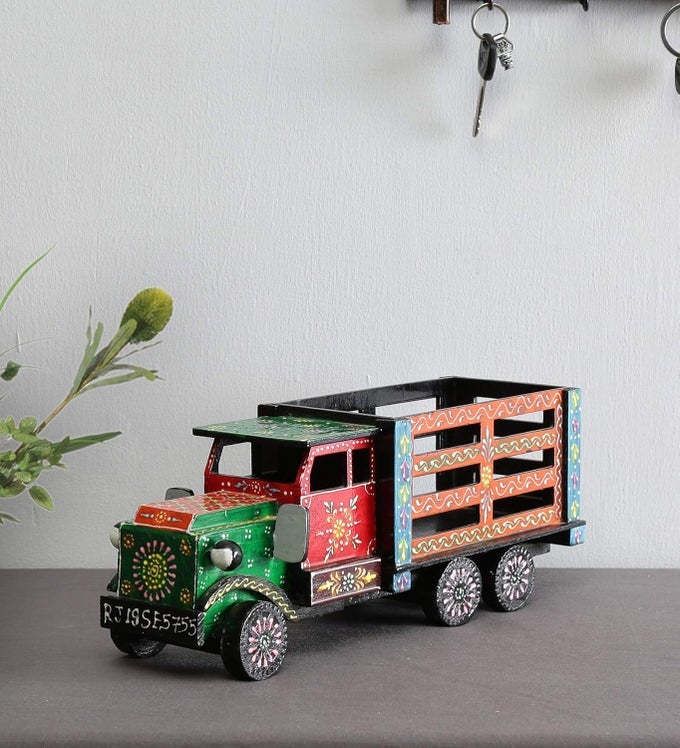 Handcrafted Wooden Truck Showpiece Toy for Kids Home Dcor Showpiece
