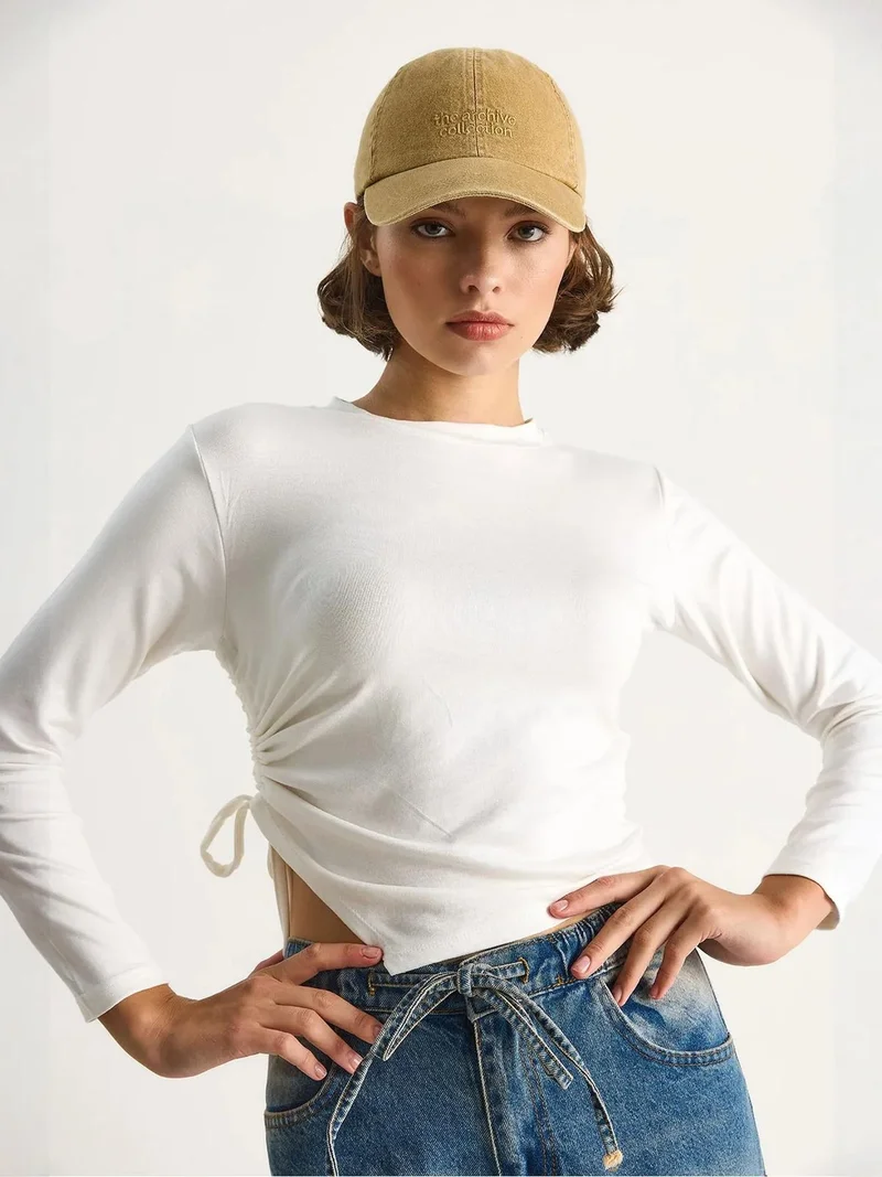 Bianco Lucci LUCCI Basic Top with Asymmetrical Hem