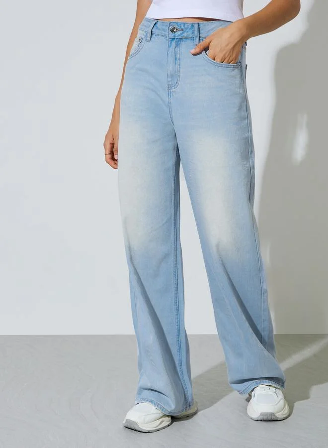 ستايلي Blue Faded Wide Leg Jeans with Pocket