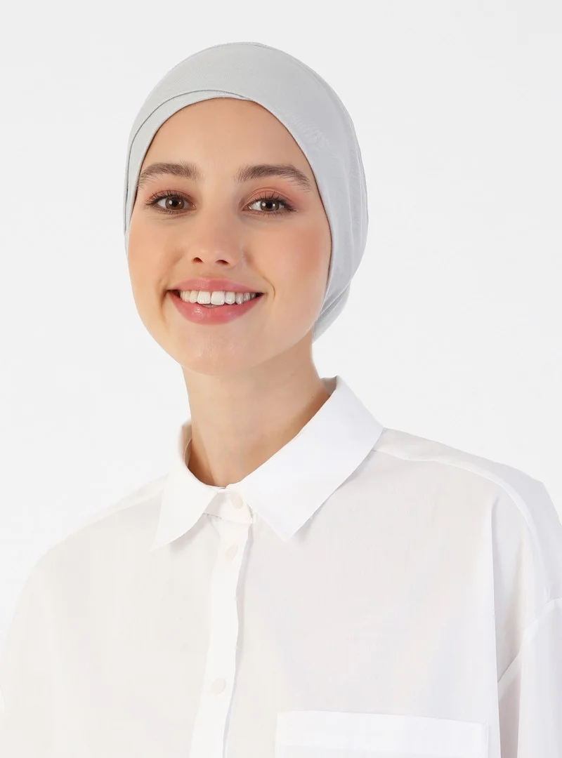 إيكاردين Combed Cotton Wide Size Cross-over Bonnet - Light Grey -