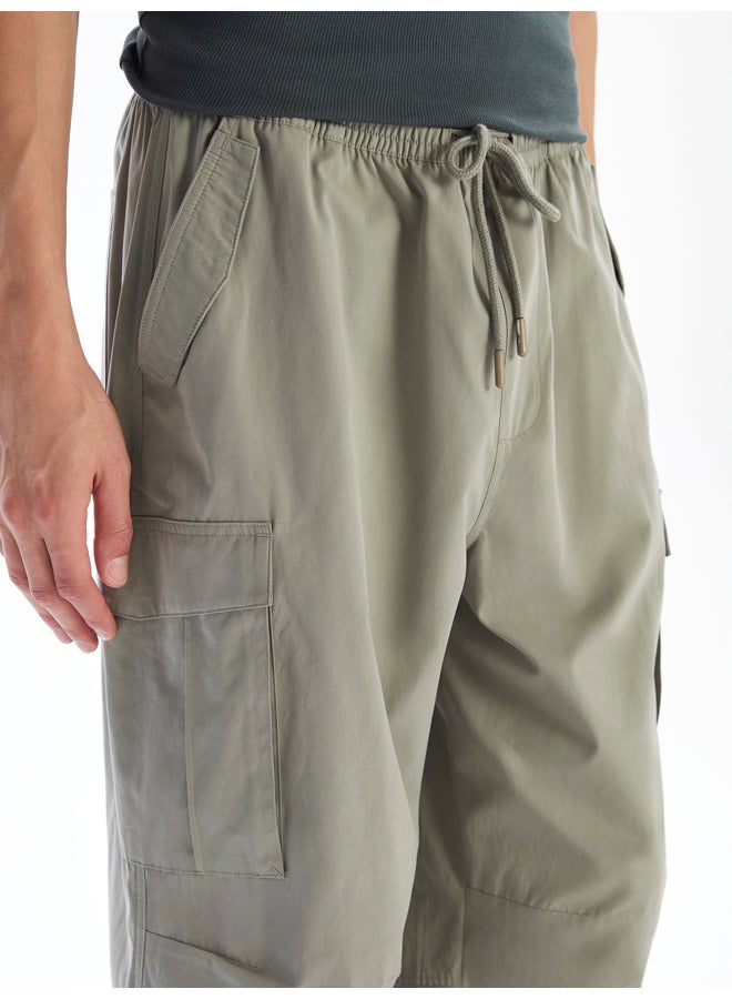 LC WAIKIKI Relaxed Fit Men's Cargo Trousers - Image 2