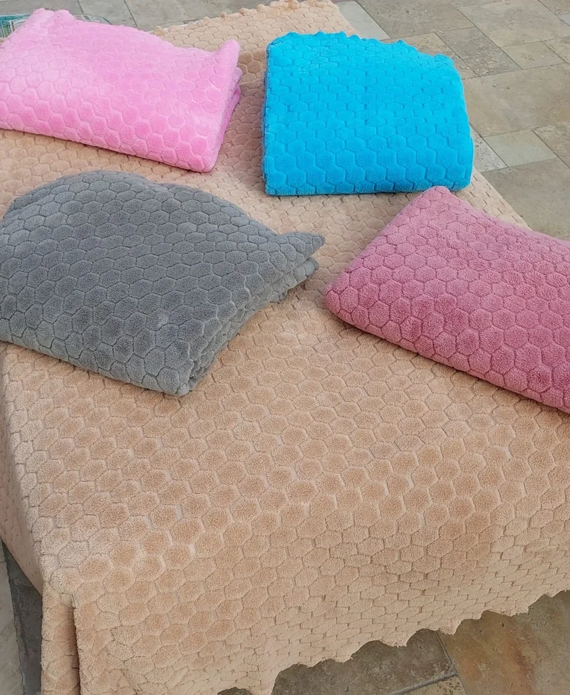 تكستلجي Textile manufacturer Welsoft Double Blanket-Bedspread-Pike 200 x 225 cm