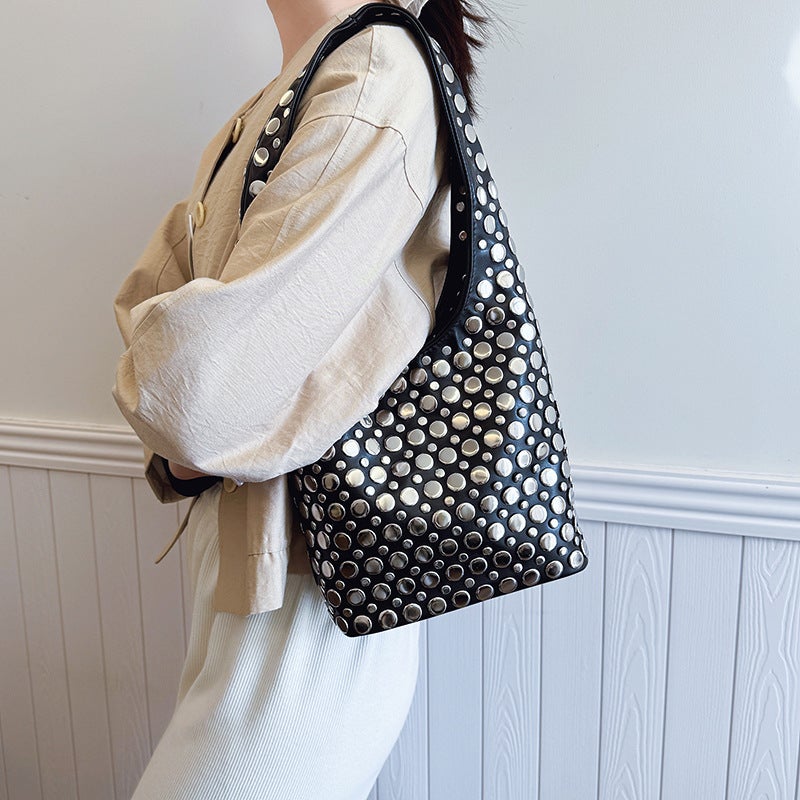 Fashion Handbags For Women 2025 Spring New Casual Bucket Bag Personalized Trendy Cool Polka Dot Rivet Armpit Bag - Image 5