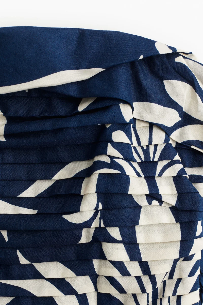 اتش اند ام فستان باندو بتصميم منقوش