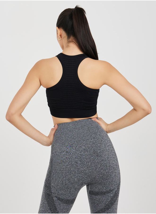 Styli - Front Zip Seamless Knit Detail Sports Bra - Image 1