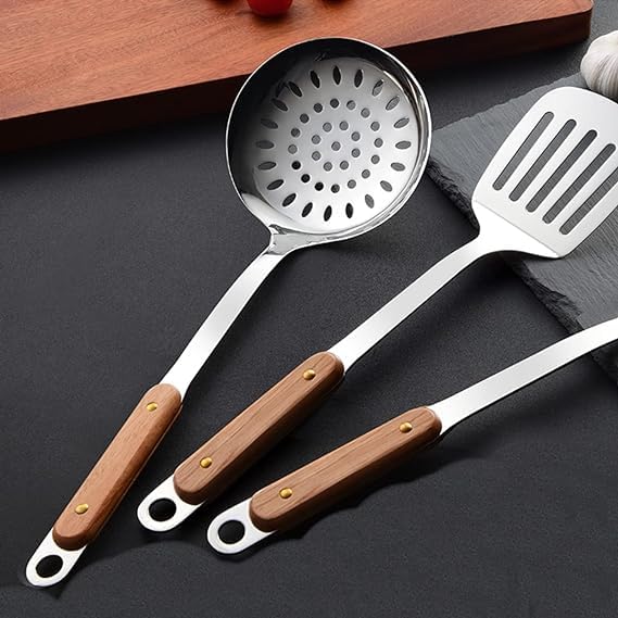 HomeAra 1 PCS Stainless Steel Skimmer | Professional Food Strainer with Heat-Resistant Skimmer Wood Handle | Kitchen Utensil for Frying, Draining, Lifting Snacks, Pasta, Poha & Deep-Fried Foods - Image 4