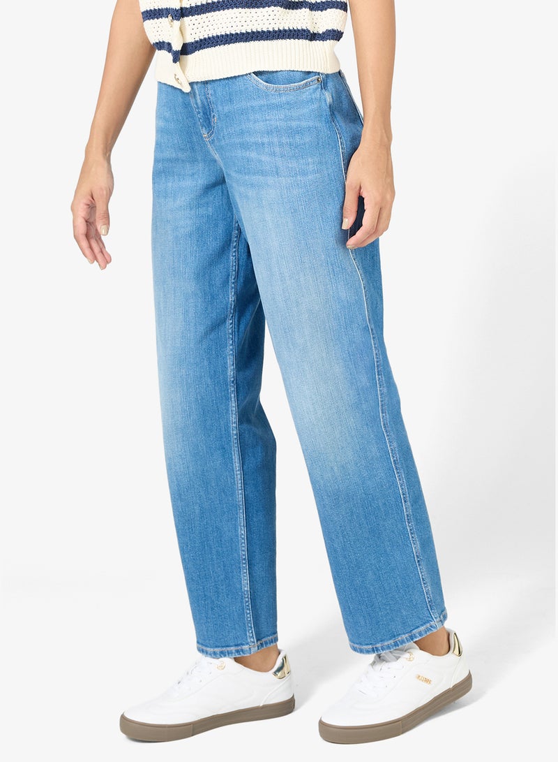 GUESS Casual Low Top Sneakers - Image 5