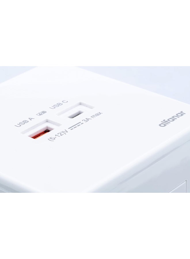 الفنار وصلة طاقة عمودية بـ 8 مقابس ومنفذين USB للشحن السريع (النوع "A" بقدرة 18 واط ونوع "C" بقدرة 20 واط) من من الفنار، الكيبل 1.5 ملم 3 متر، قابس مع فيوز 13 امبير مع زر حماية من الحمل الزائد، لون أبيض - Image 5