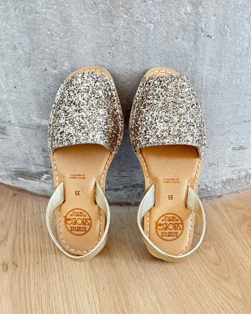 Shoeq Champagne Glitter Luxe Avarca for Women | Best Price UAE
