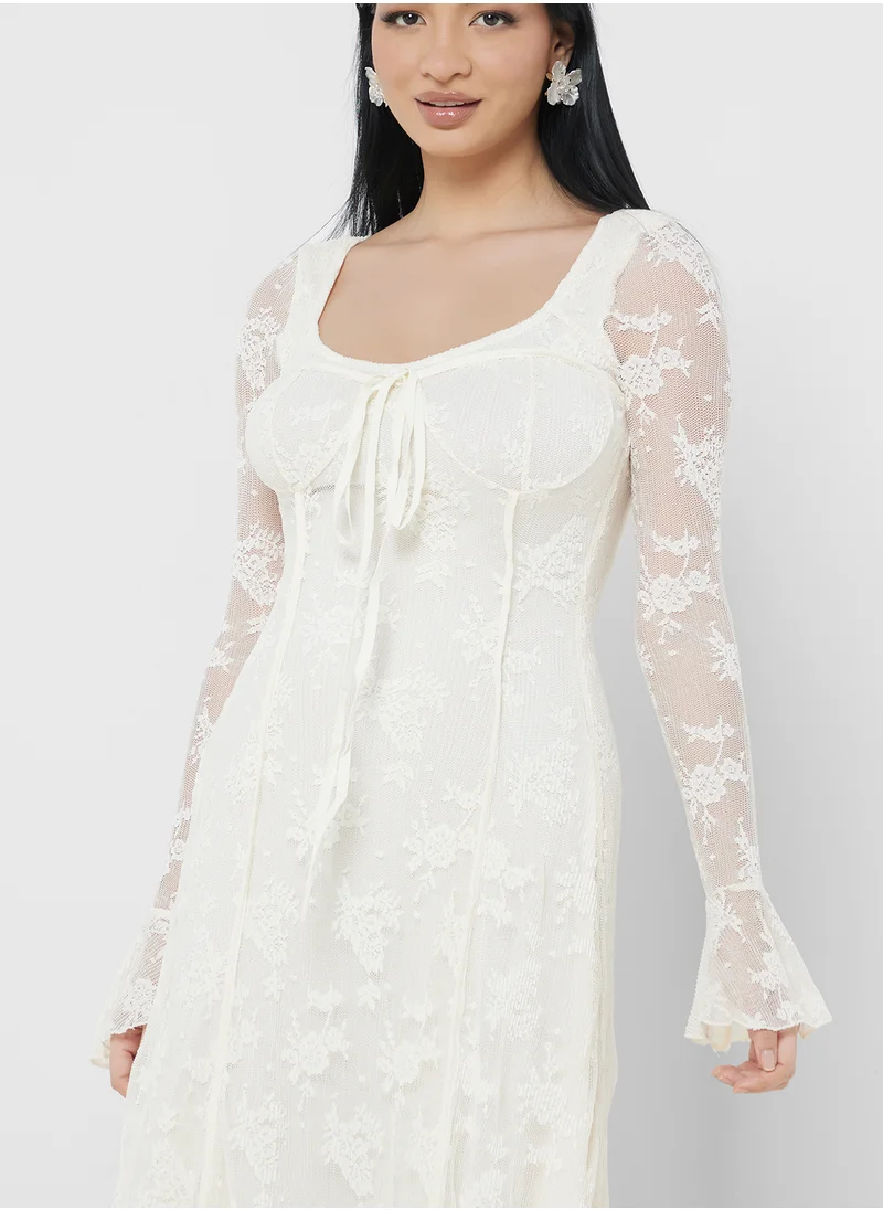 ايلا Lace Dress