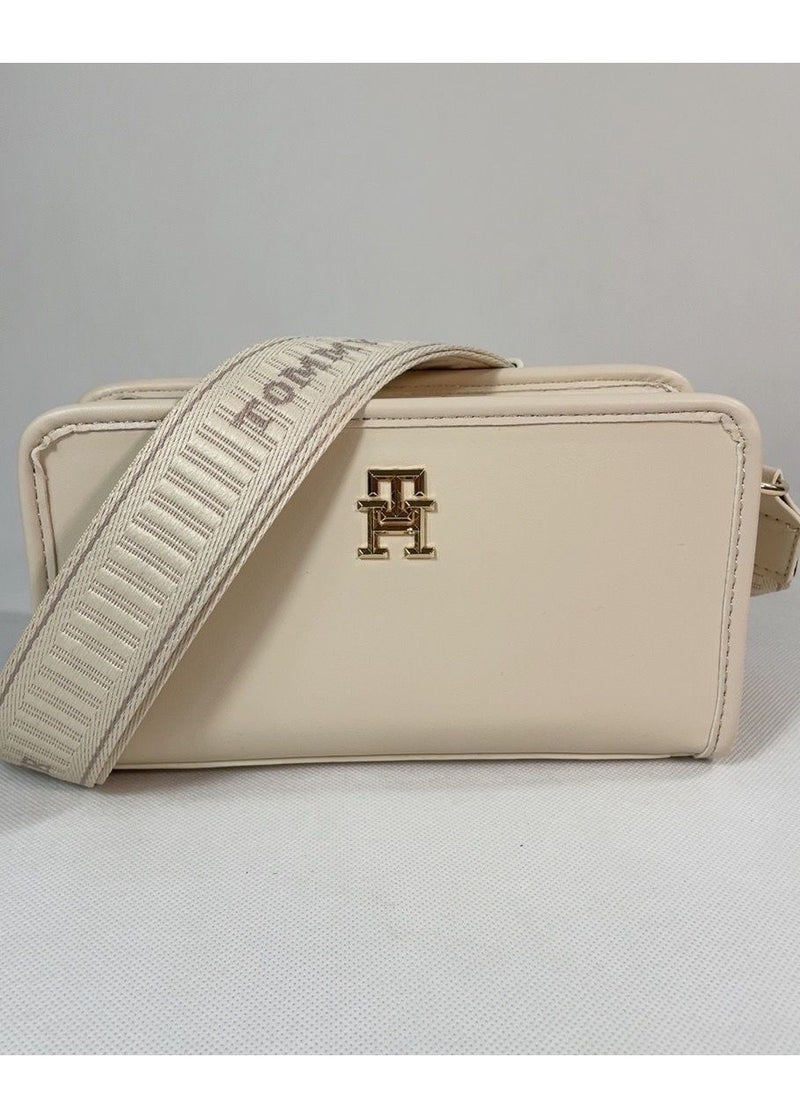 Tommy Hilfiger Plus Tommy Hilfiger TH monotype crossbody bag  - Image 3