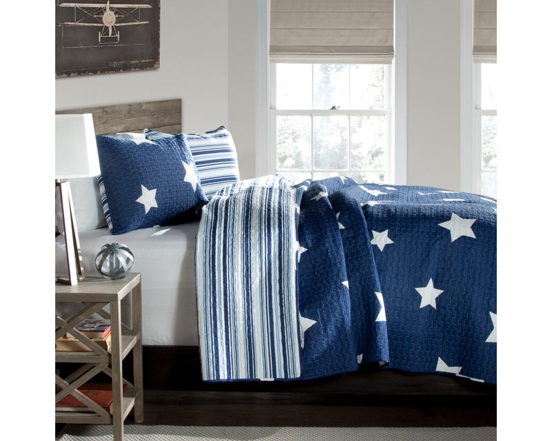 Lush Decor Lush Decor Star Quilt  Reversible 2 Piece Pattern Striped Bedding Set with Pillow Sham  Twin  Navy 
