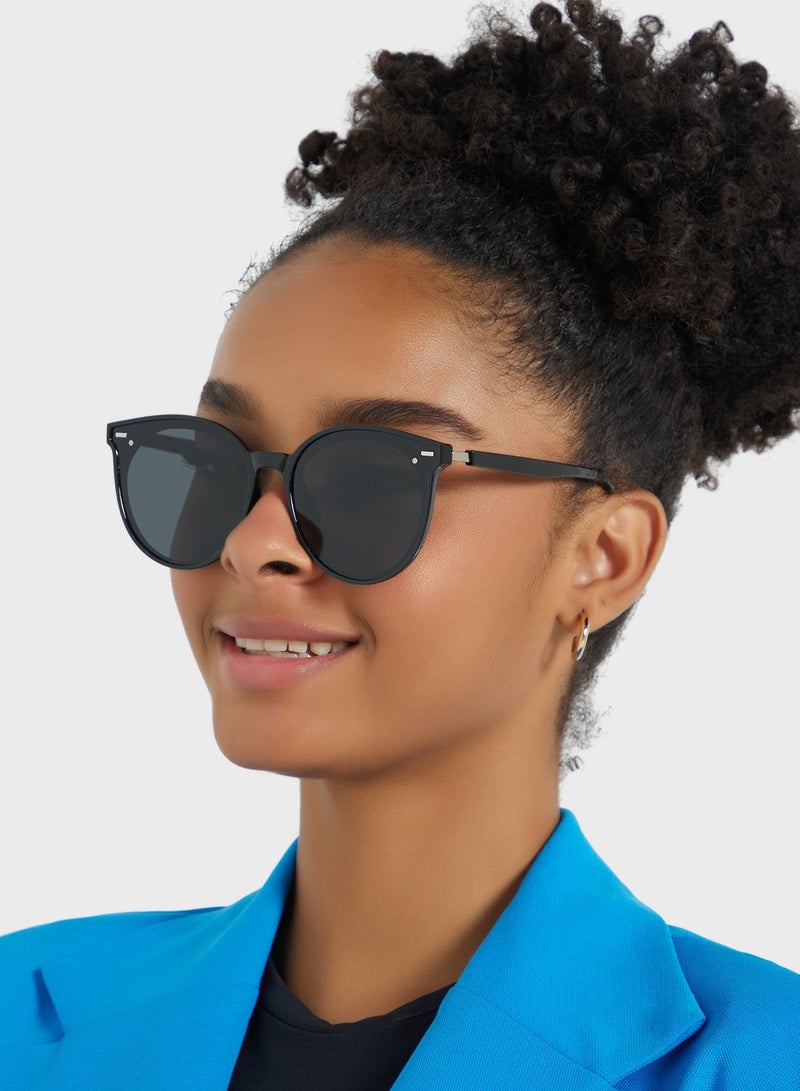 ELLA Polarized Wayfarer Sunglasses - Image 4