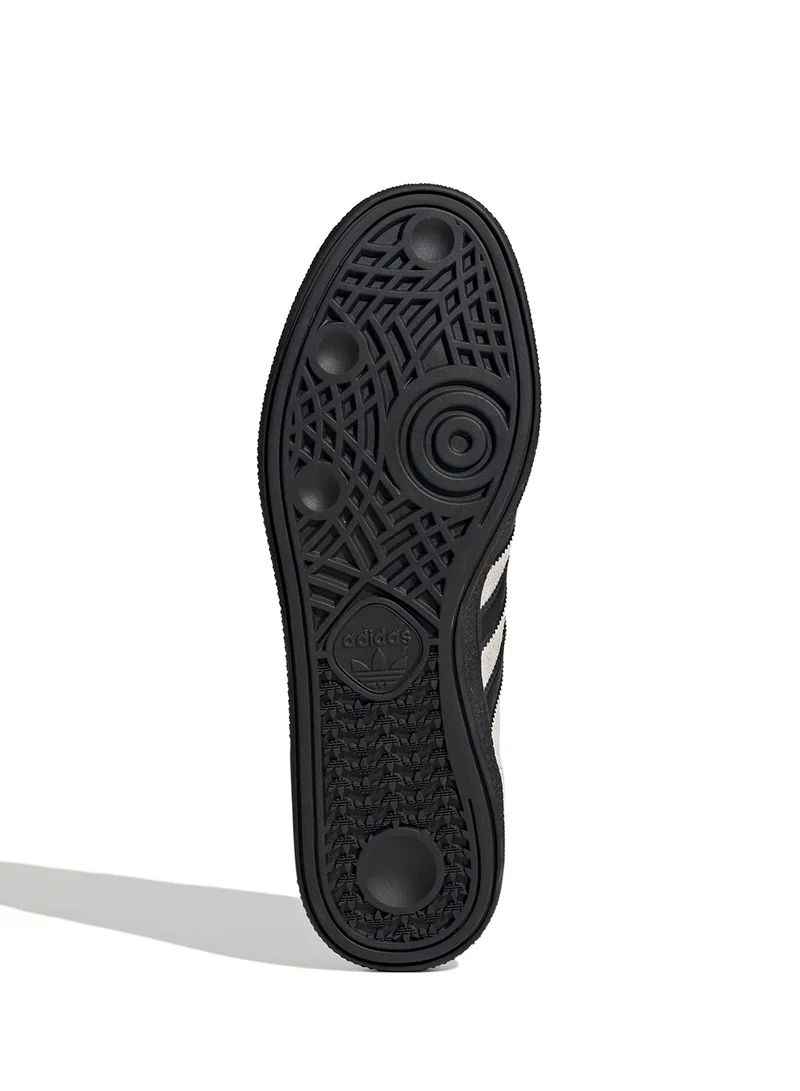 adidas هاندبول سبيزيال