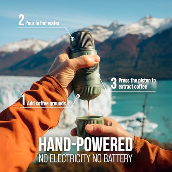 واكاكو ماكينة صنع الإسبريسو المحمولة Nanopresso مع حقيبة واقية، إصدار مطور من ماكينة صنع القهوة Minipresso Mini Travel مثالية للتخييم والسفر والمكتب، عناصر جديدة باللون الأخضر الطحلب - Image 3