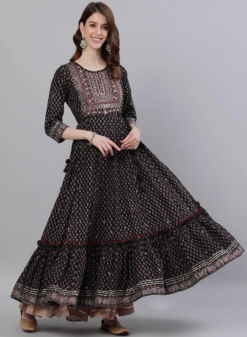 آي شين Women's Black Rayon Embroidered Tunic Straight Fit Kurta