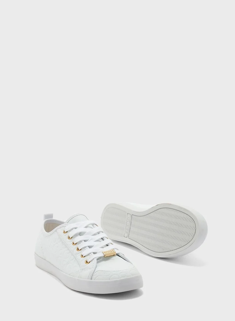 GUESS Casual Low Top Sneakers