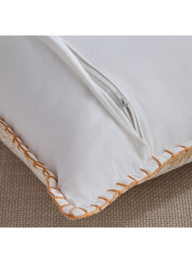 Nomadic Lux Blanket Stitch Filled Cushion 45 x 45 cm - pzsku/Z7021F635A9105DB20364Z/45/_/1733460141/8452c5b9-257a-4f82-9a1f-18e2f777e17b