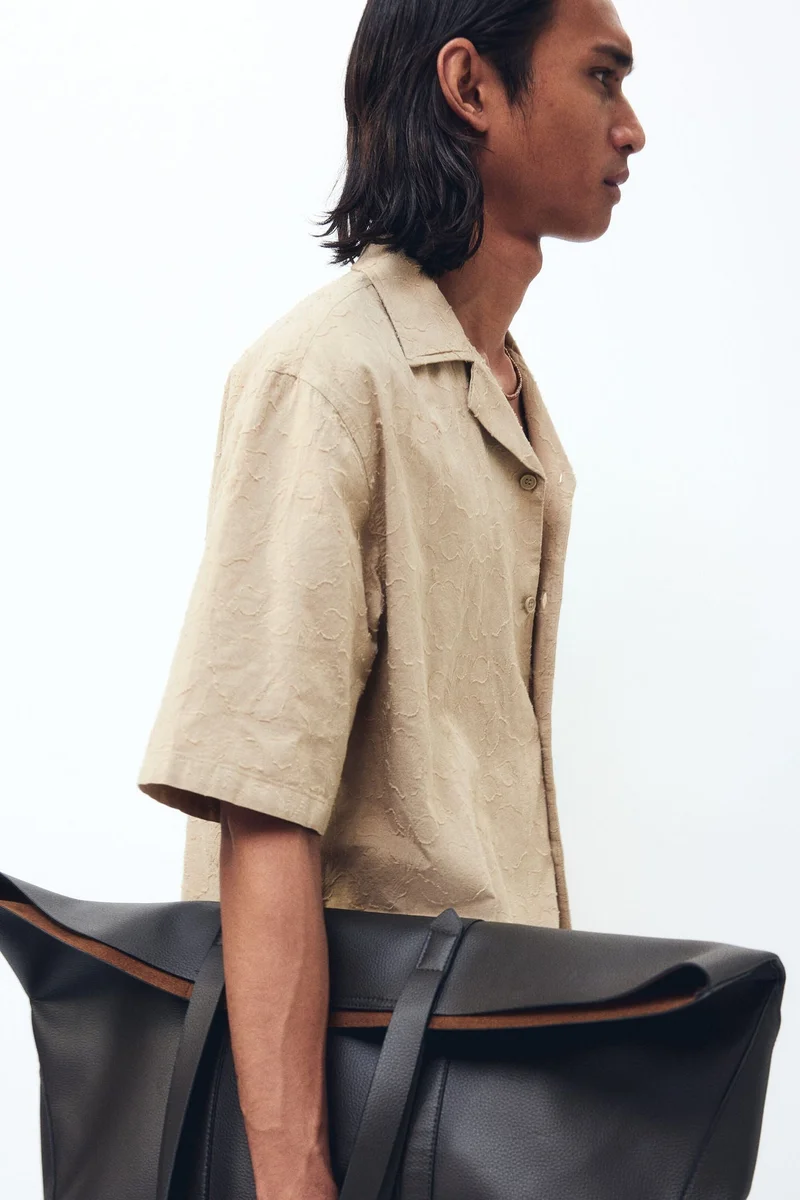 H&M  Relaxed Fit Textured resort shirt for Men | Best Price UAE
