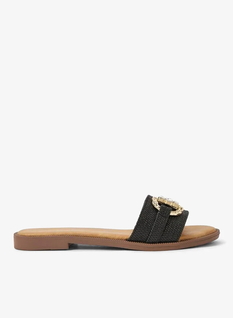 سيليست Women Embellished Flat Sandals