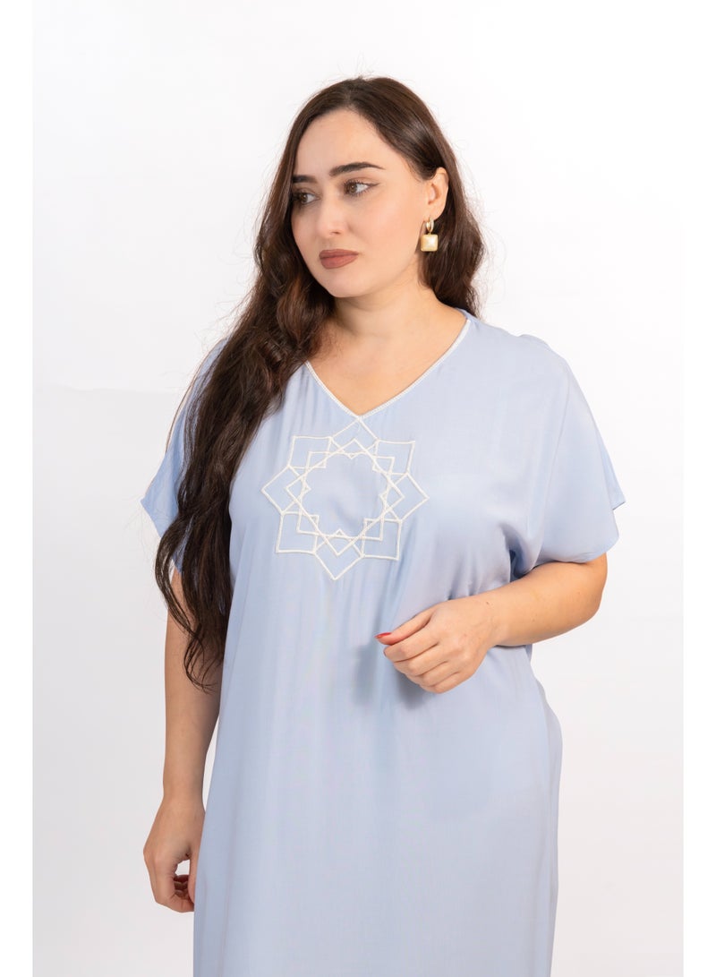 لـيـنـيـل Linelle Blue Grey Jalabiya with Embroidered V-Neck - Image 3