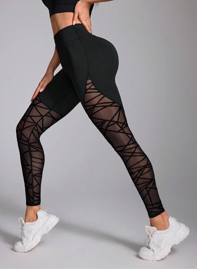 ميرين بنطال يوغا أسود بخصر عالٍ مع أجزاء شبكية هندسية - Image 2